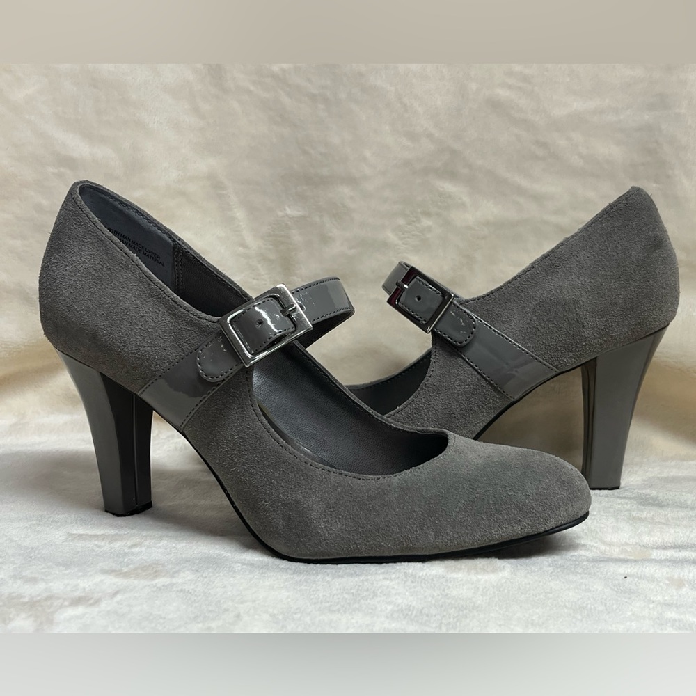Merona pumps